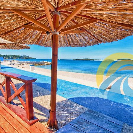 Apartments Lidija 1305 プーラ エクステリア 写真